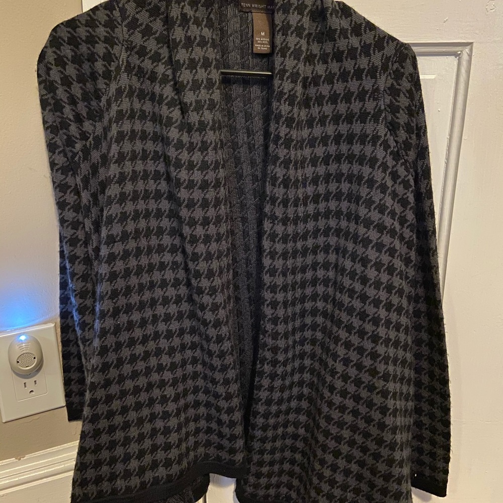 Houndstooth sweater